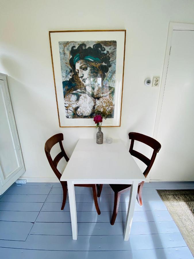 Tiny House De Oude Berg Villa แบร์เคน ภายนอก รูปภาพ